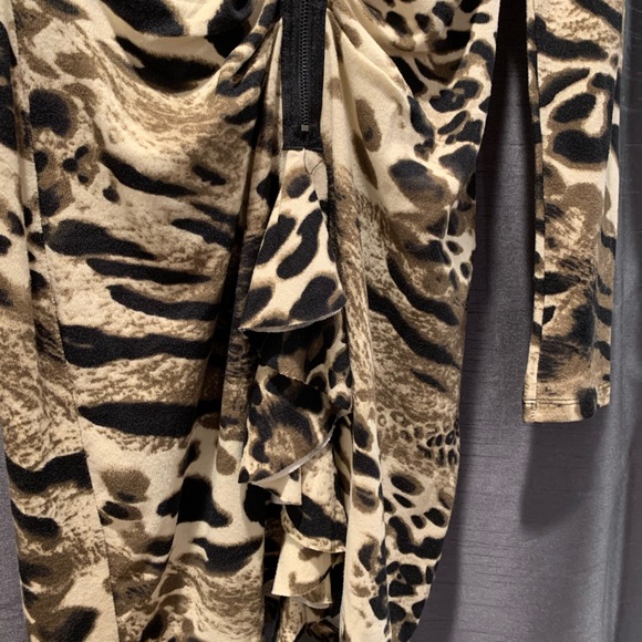 Leopard dress - Picture 2 of 4